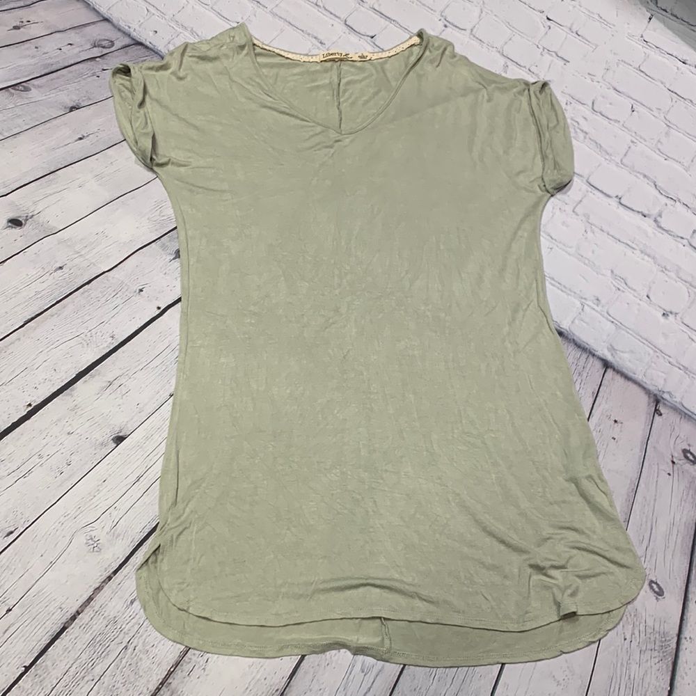 •Juniors Flowy T-shirt dress